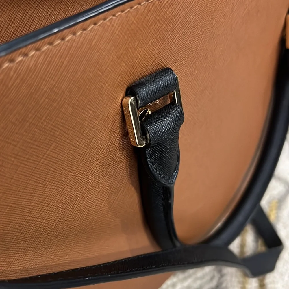💕 Michael Kors brown black white leather large satchel bag gorgeous 💕
